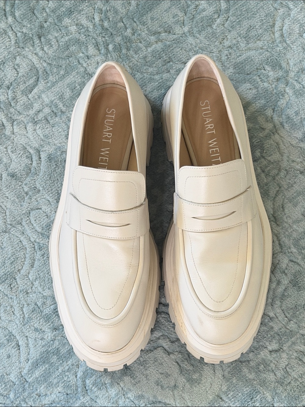 Stuart Weitzman Cream Leather Lug Sole Loafers